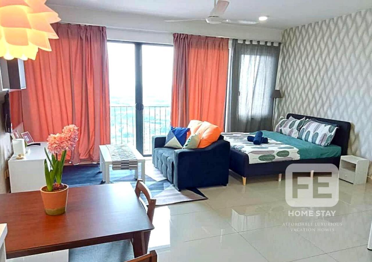 Netflix Wifi Trefoil Homestay Setia Alam Sacc Homestay Fe Shah Alam Exteriör bild